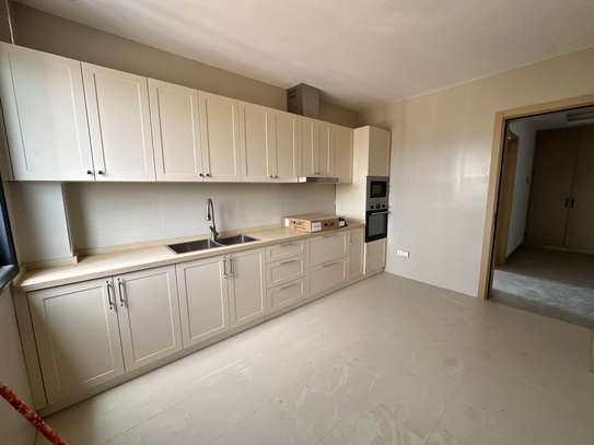 TRES BELLE APPARTEMENT F4 A LOUÉ AMITiE image 10