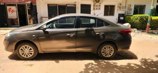 Toyota Yaris 2019 image 6