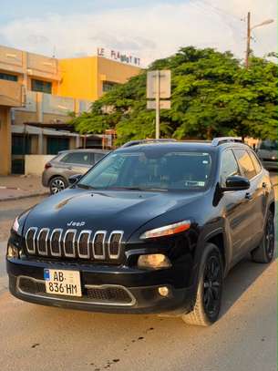 JEPP CHEROKEE LIMITED 2017 image 2