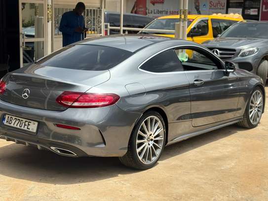 Mercedes Benz class C image 5