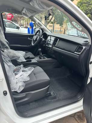 Pickup Mazda Blanc image 7