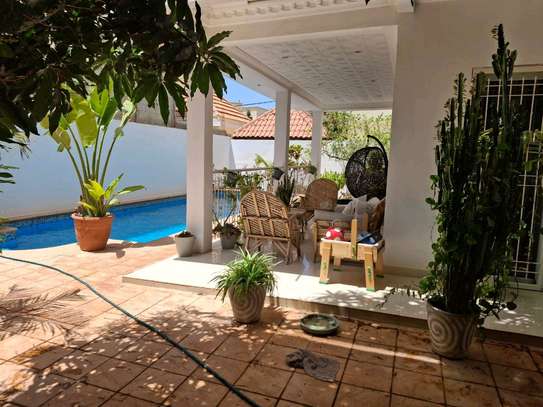 villa louer mamelle image 7