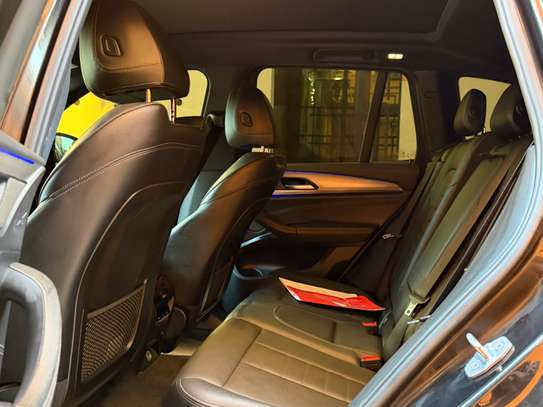 BMW X3 _2019 PackM image 12