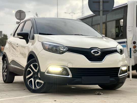 Renault QM3. 2015 image 2