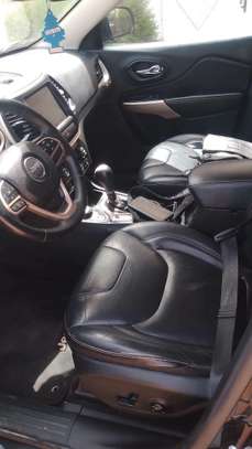 Jeep Cherokee limit 2017 image 4