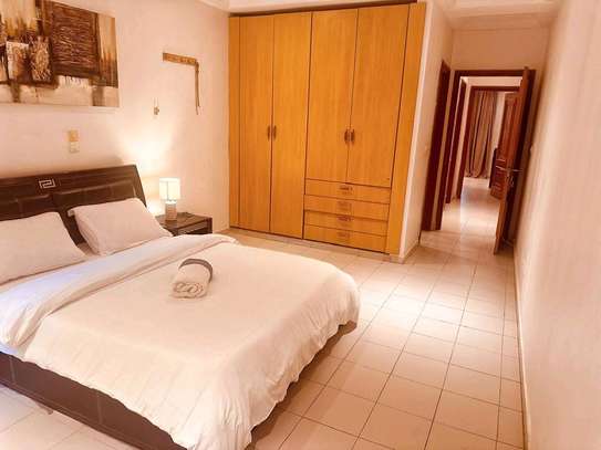APPARTEMENT F3 MEUBLÉ AUX ALMADIES image 4