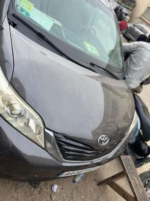 TOYOTA SIENNE 2013 image 12