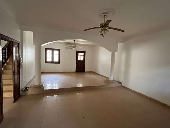 Villa à louer aux Almadies image 9