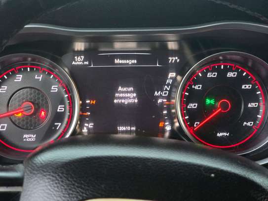 Dodge Charger SXT 2018 image 10