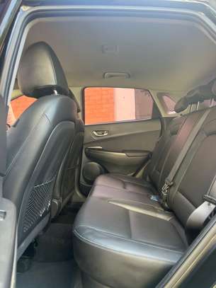 Hyundai Kona image 9