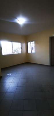 Appartement F3 Ngor à louer image 7