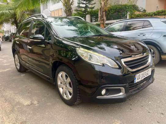 Peugeot 2008 image 2