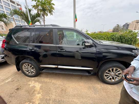 Toyota parado land cruiser image 9