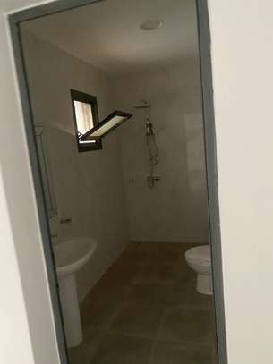 Apparemment à louer image 3