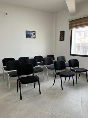Salle de formation a la Cite Keur Gorgui image 5