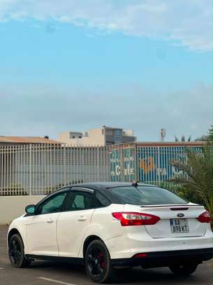 Ford focus image 10