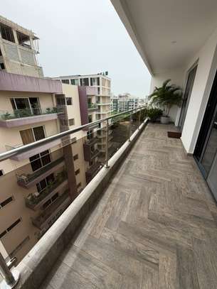 Appartement meublé à louer point e image 7
