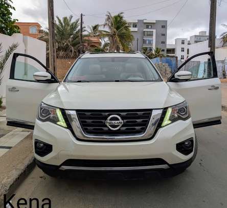 NISSAN PATHFINDER PLATINIUM VIP image 4