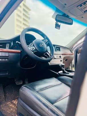 Location KIA K7 Diesel Automatique image 10