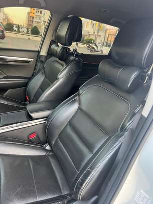 Renault QM6 image 9