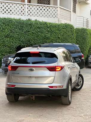 KIA SPORTAGE 2017 image 8