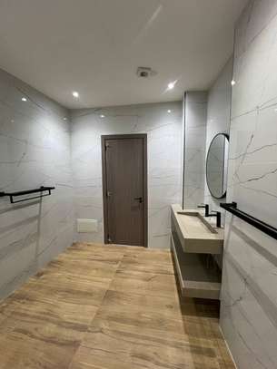 Immeuble R+10 à vendre au Point E image 3