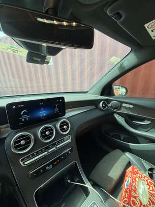 Mercedes GLC Coupé 250d 4MATIC Noir Diesel Automatique image 5