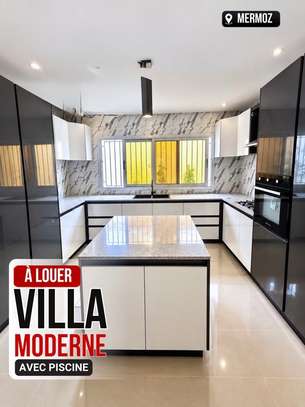 🏡 À LOUER — Très belle villa moderne avec piscine à fann image 14