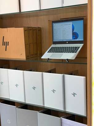 Hp Elitebook 830 G6 image 3