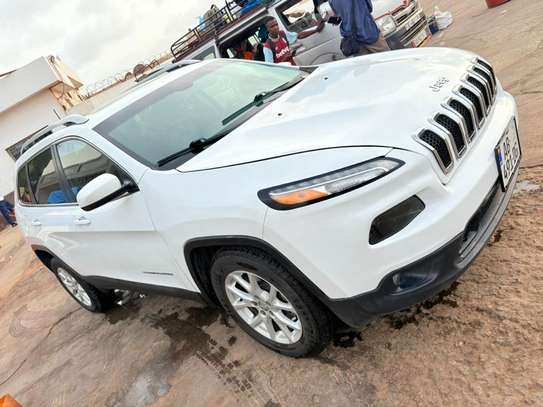 Location Voitures SUV Chez Nekisme Location Services image 9