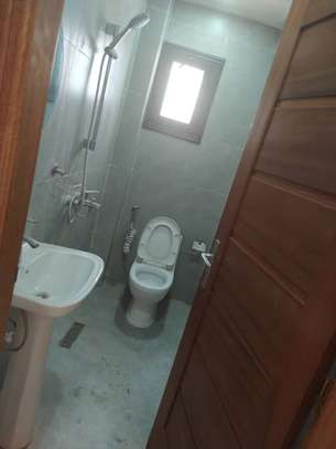 Location appartement F4 neuf Plateau Collège Cathédrale image 5