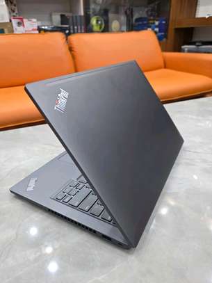 Lenevo ThinkPad T14 RYZEN 7Pro image 4