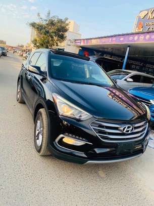 Hyundai santafe 2017 image 2