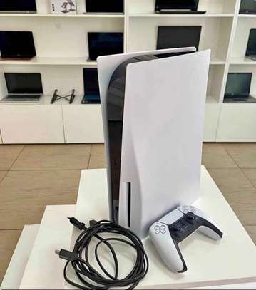 PlayStation 5 plus fc27 et 6 jeux image 2