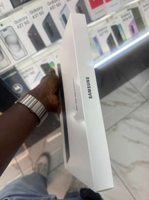 TAB A11 PLUS 5G VERSION EUROPE image 2