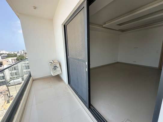 TRES BELLE APPARTEMENT F4 A LOUÉ AMITiE image 2