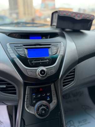 Hyundai Elnatra Manuel essence image 5