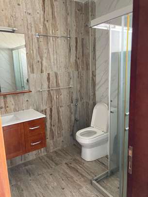 Appartement de 3 chambres a louer a mermoz image 5