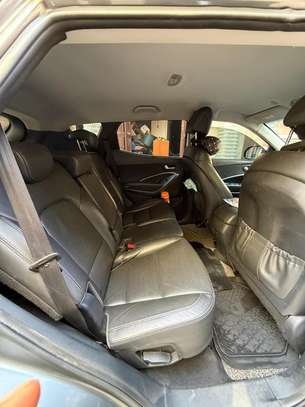 Hyundai santafe  Annee 2016 image 6