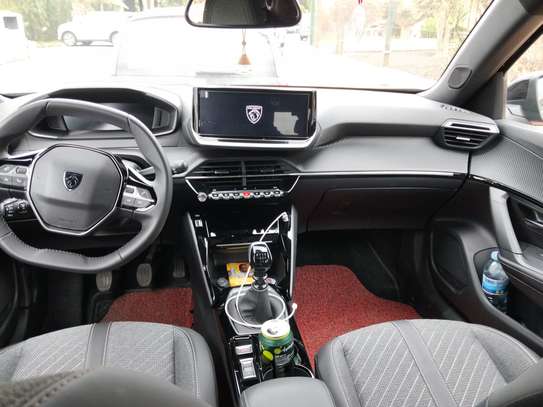 Peugeot New 2008 (2025) image 6