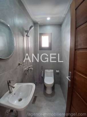 Ref_2966_AH APPARTEMENT F4 À LOUER – RUE AMADOU ASSANE NDOYE image 4