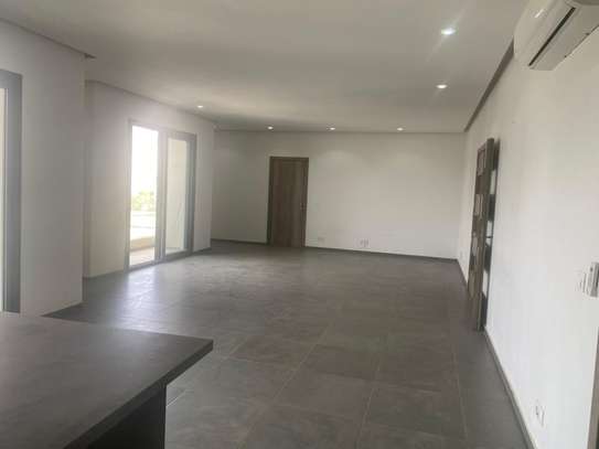 Mermoz- Appartement F4 à louer image 8