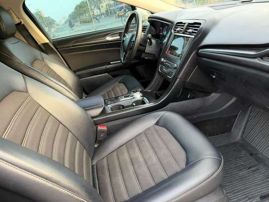 Ford fusion 2018 à louer image 6