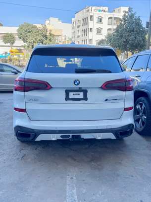 BMW X5 image 15
