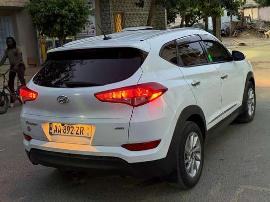 HYUNDAI TUCSON 2016 (Vente Flash) image 2