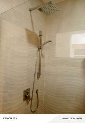 Somptueuse villa derrière Exclusive image 15
