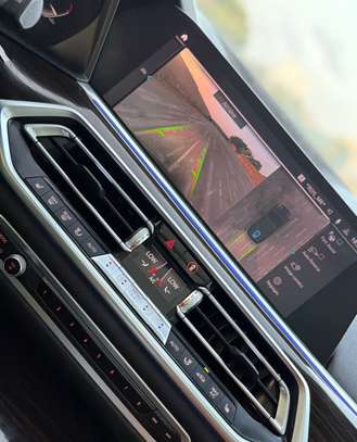 BMW X5 2020 image 13