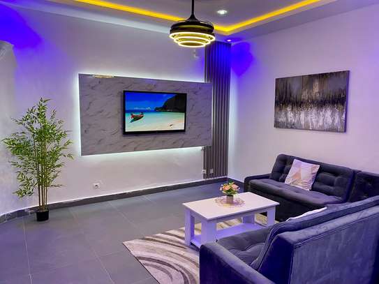 APPARTEMENT MEUBLÉ – MARISTES | image 2