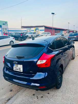 Ford Focus 2012 image 9