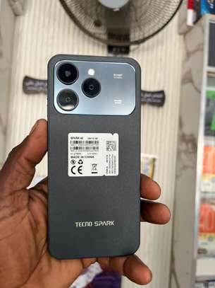 TECNO SPARK 40 256G image 3